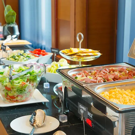 Arcadia Hotel 4*