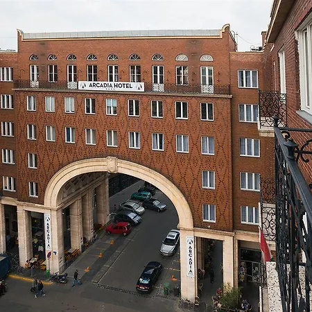 Arcadia 布达佩斯