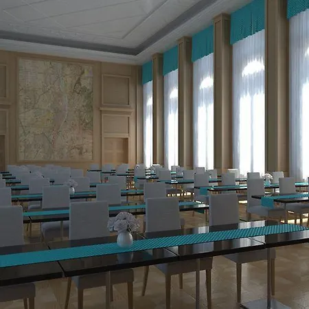 Arcadia Hotell 4*