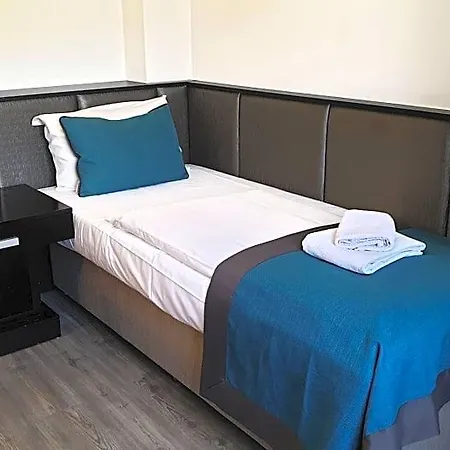 Arcadia Hotell 4*