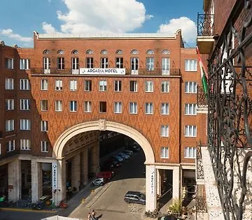 Arcadia Hotell
