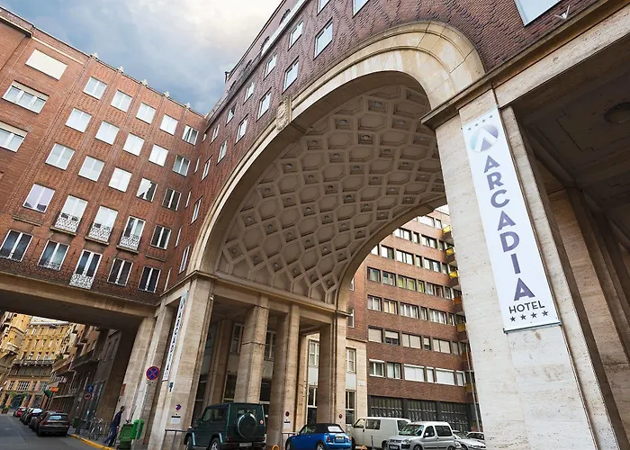 Arcadia Hotell 4*