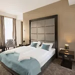 Arcadia Hotel