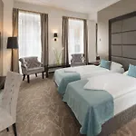 Arcadia 4* Budapest