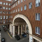 Arcadia Hotel