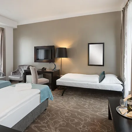 Arcadia 4* Budapeşte