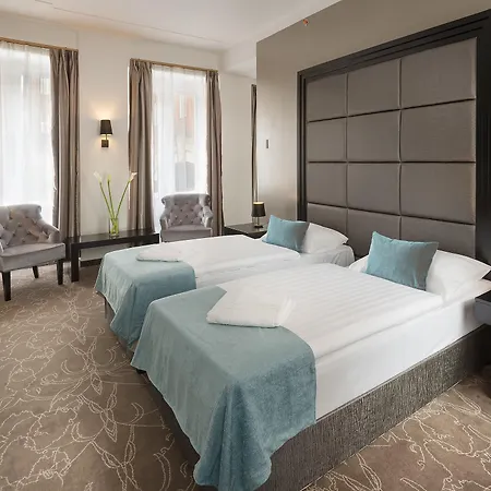 Arcadia 4* Budapeşte